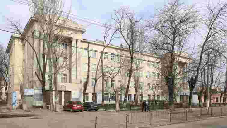 З одеської гімназії звільнили вчительку за булінг українськомовної школярки