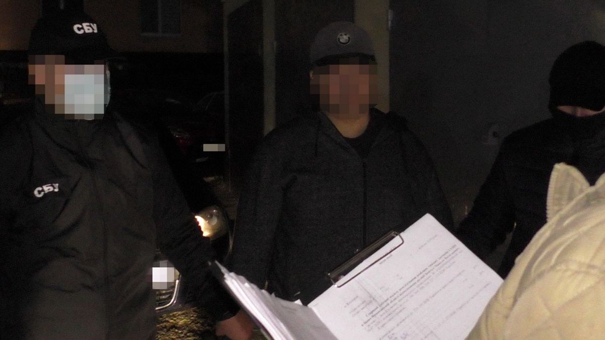 Керівника Івано-Франківського обласного бюро судмедекспертизи затримали на хабарі