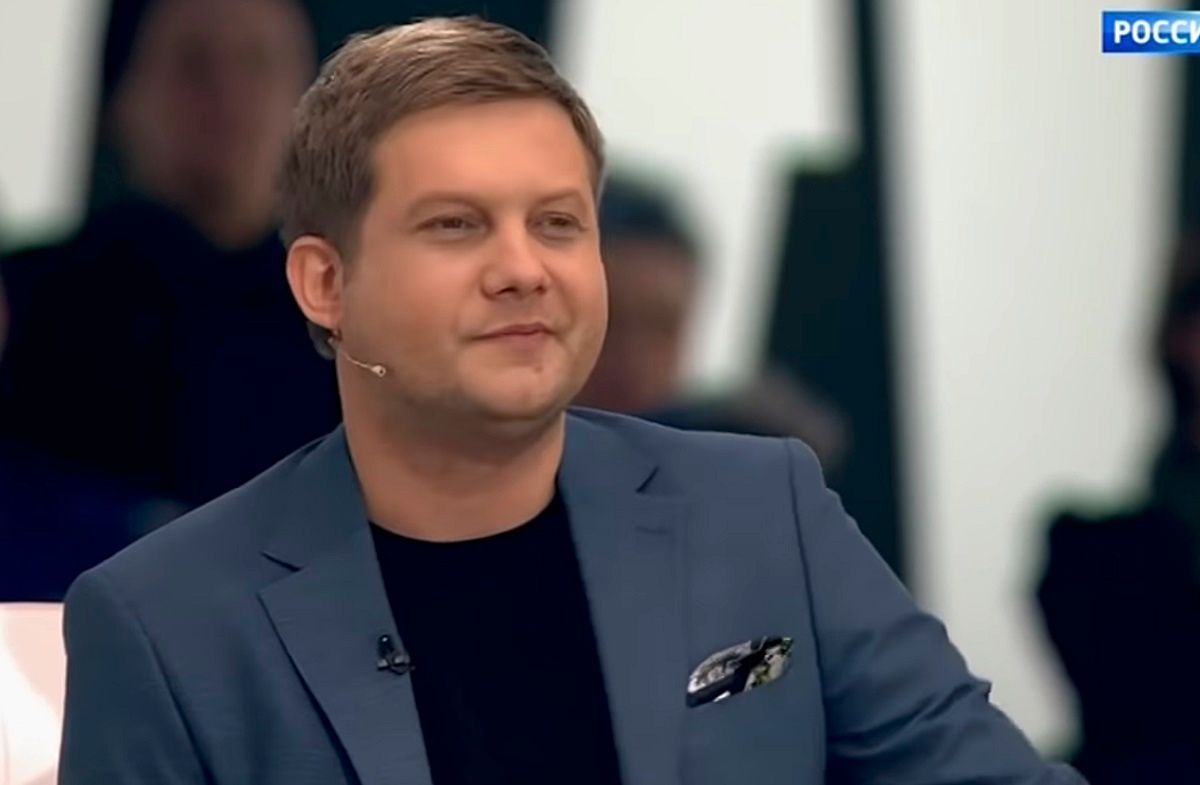 Російського пропагандиста впустили в Україну знімати фільм про Медведчука