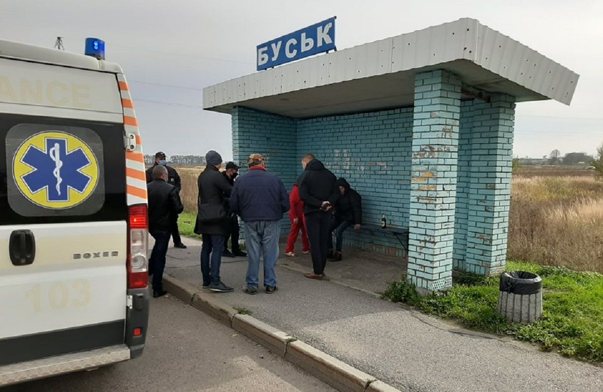 Вантажівка збила одного із учасників блокування траси біля Буська