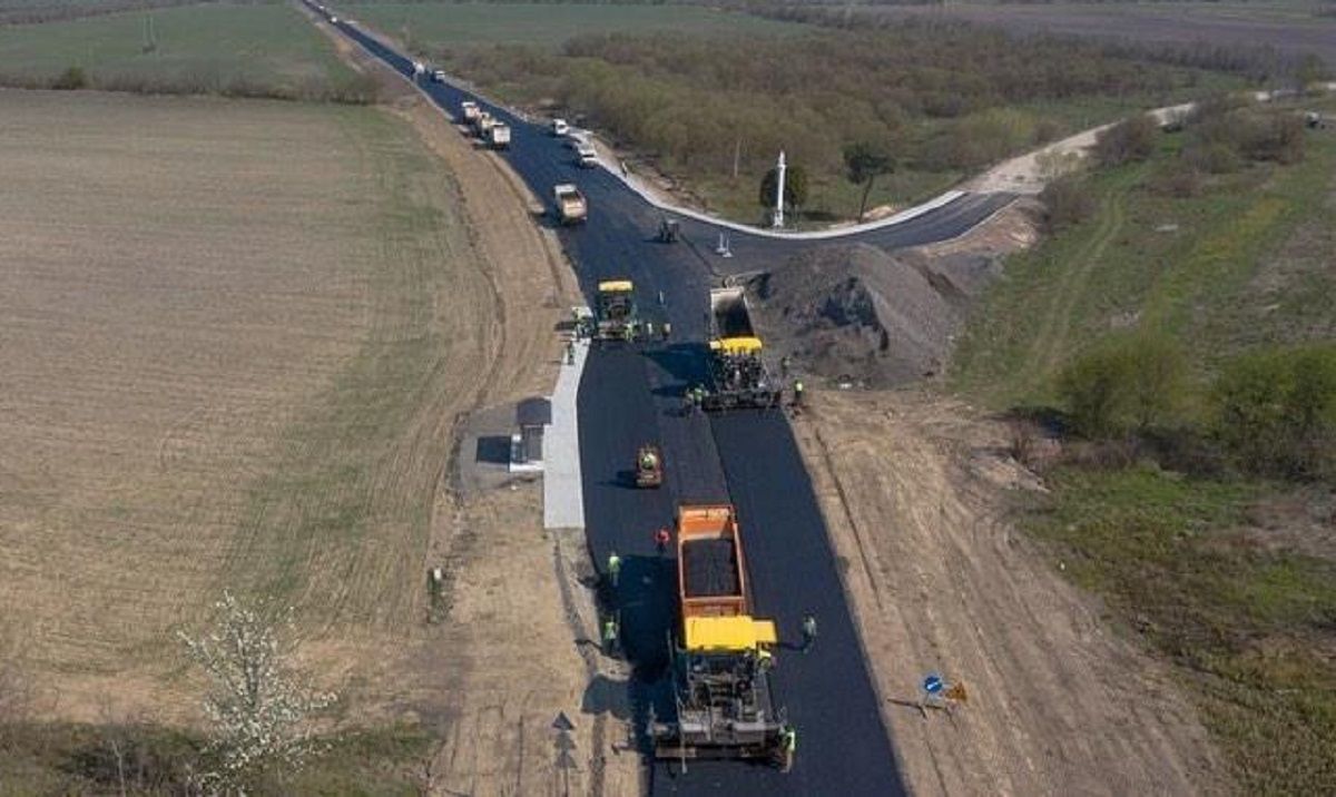 Передбачені на онкохворих гроші витратять на ремонт доріг Львівщини