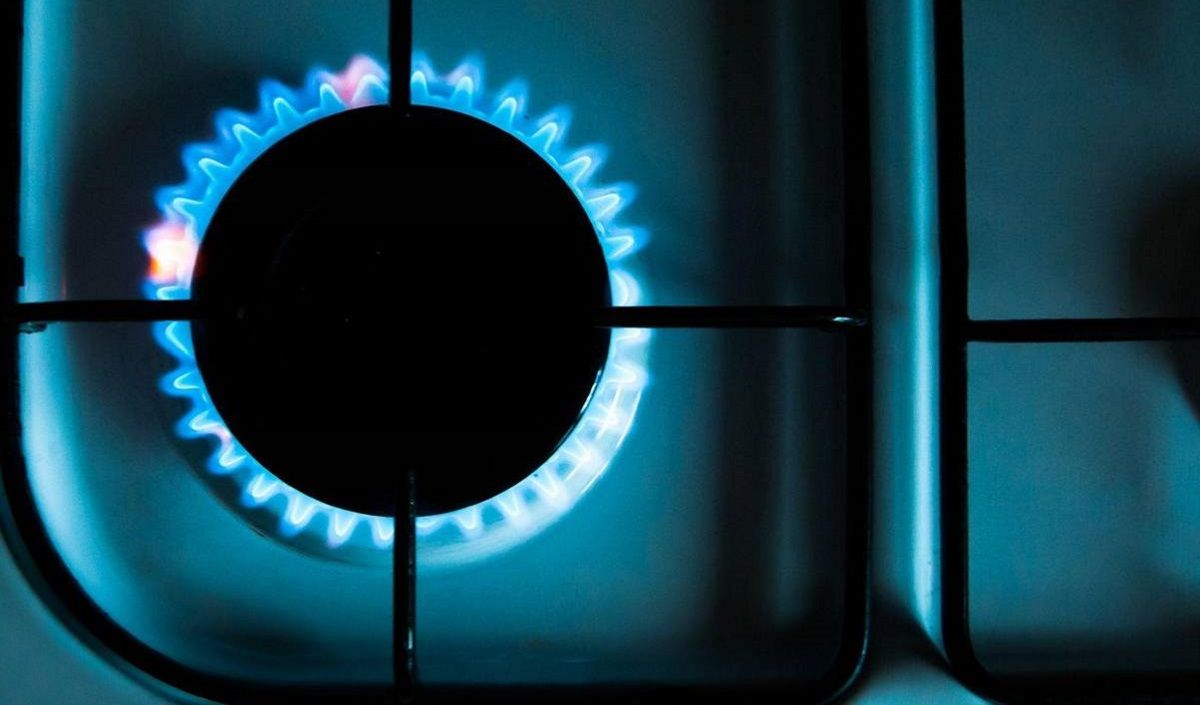 Чому дорожчає газ для населення?