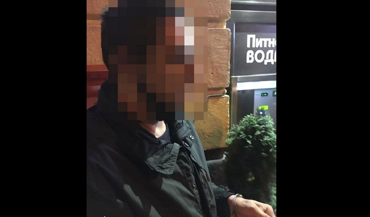 Львівська поліцейська подзвонила на вкрадений телефон і переконала злодія його повернути
