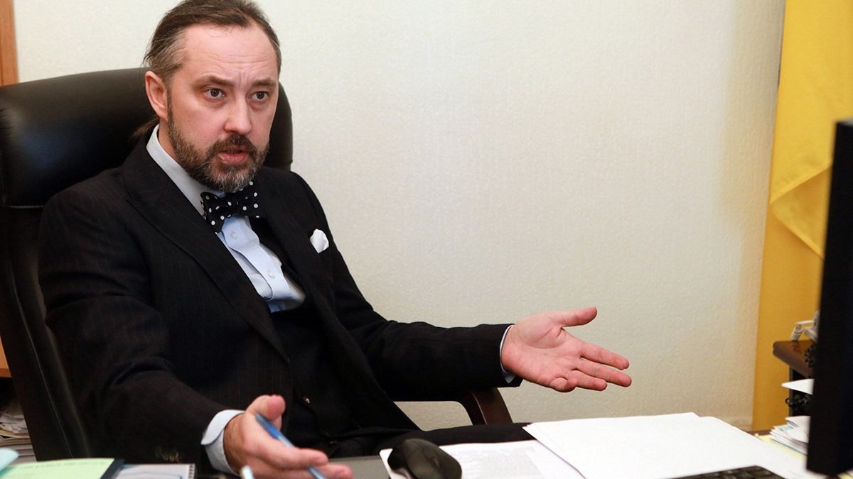 Суддя пояснив, чому Конституційний суд обмежив повноваження НАЗК