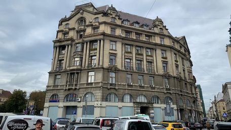 Будинок книги у центрі Львова виставили на продаж за 445 млн грн