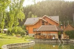 Шахраї здають в оренду неіснуючі садиби в Карпатах