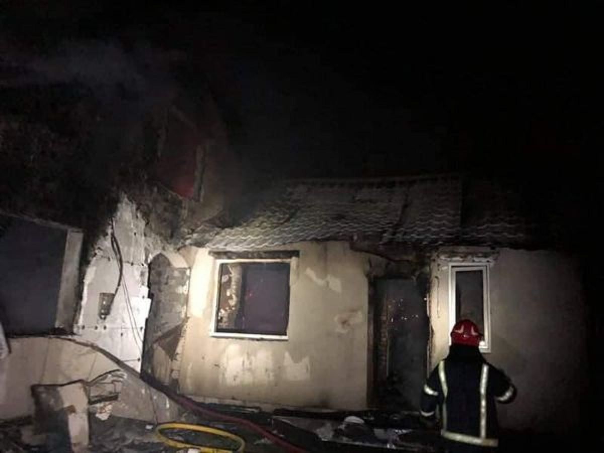 Уночі на Жовківщині вщент згорів житловий будинок