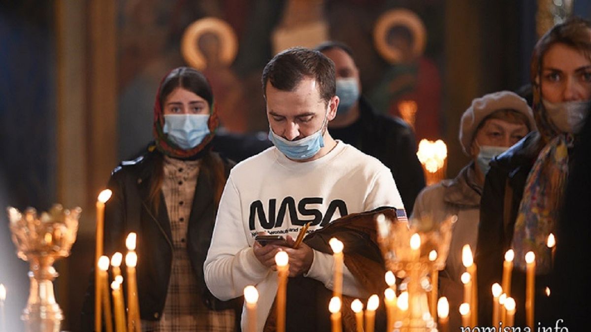 Мінкульт і Церкви виступили проти закриття храмів під час карантину вихідного дня