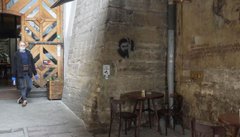 Культура під замком