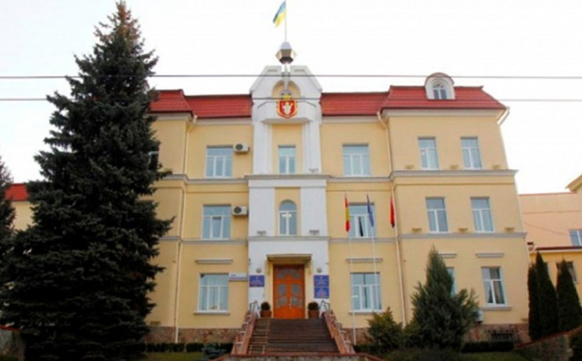Міськрада Луцька теж судитиметься через карантин вихідного дня