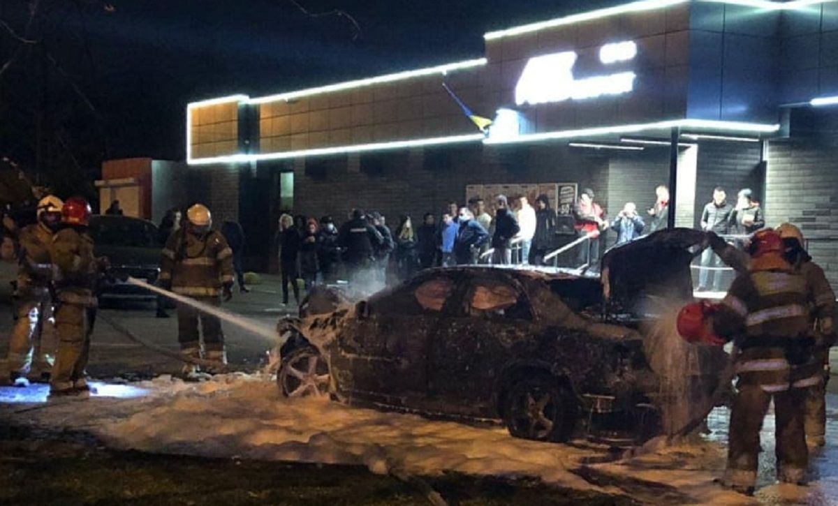 П’яний львівський водій розбив два авто і намагався відкупитися від поліції