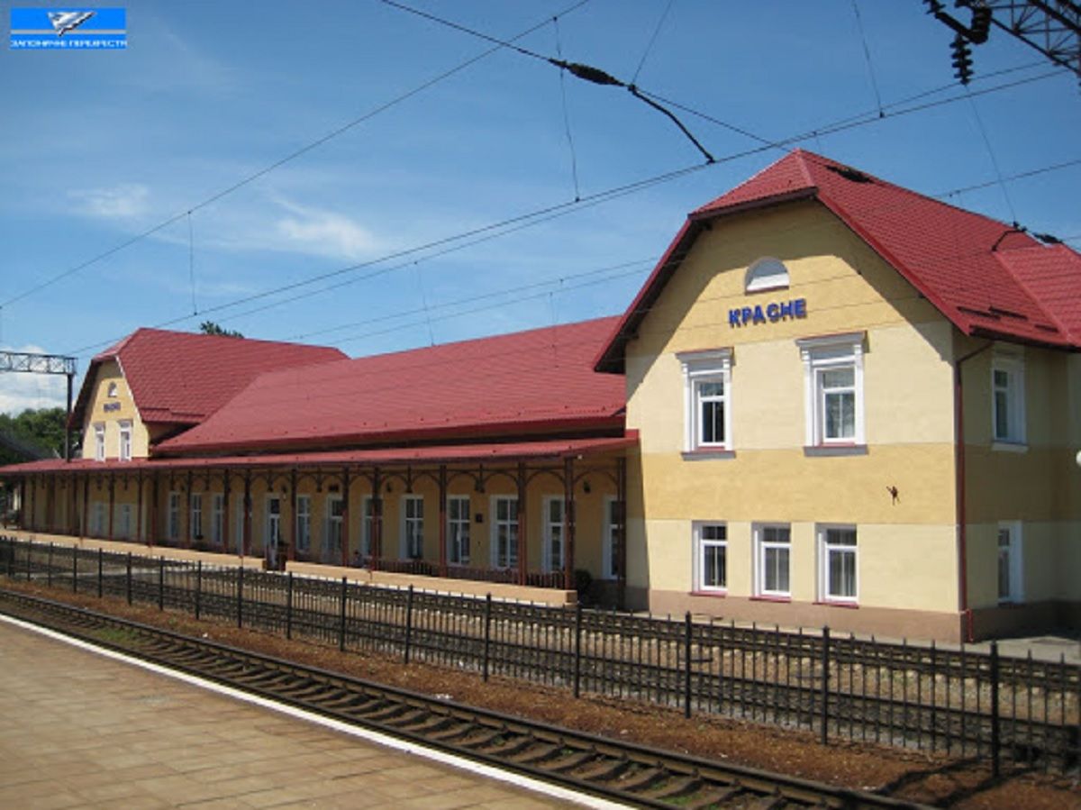 17-річного юнака вразило струмом під час селфі на даху поїзда у Красному