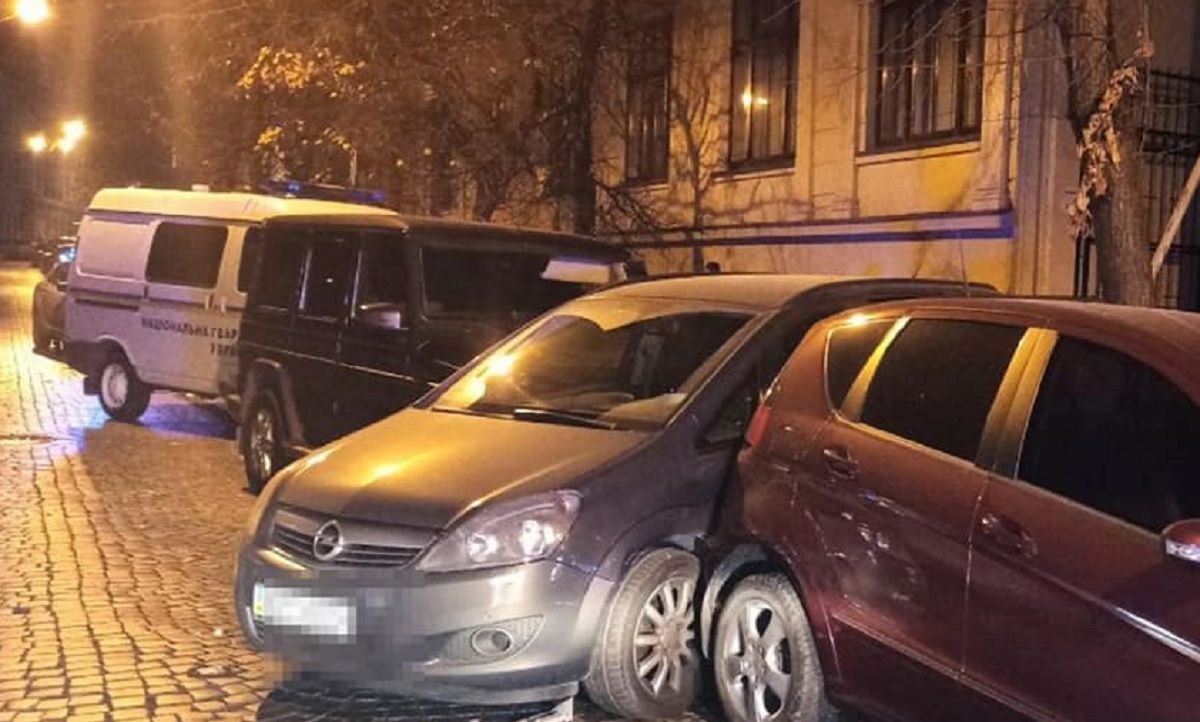 П’яний львівський бізнесмен розбив три автомобілі у центрі міста