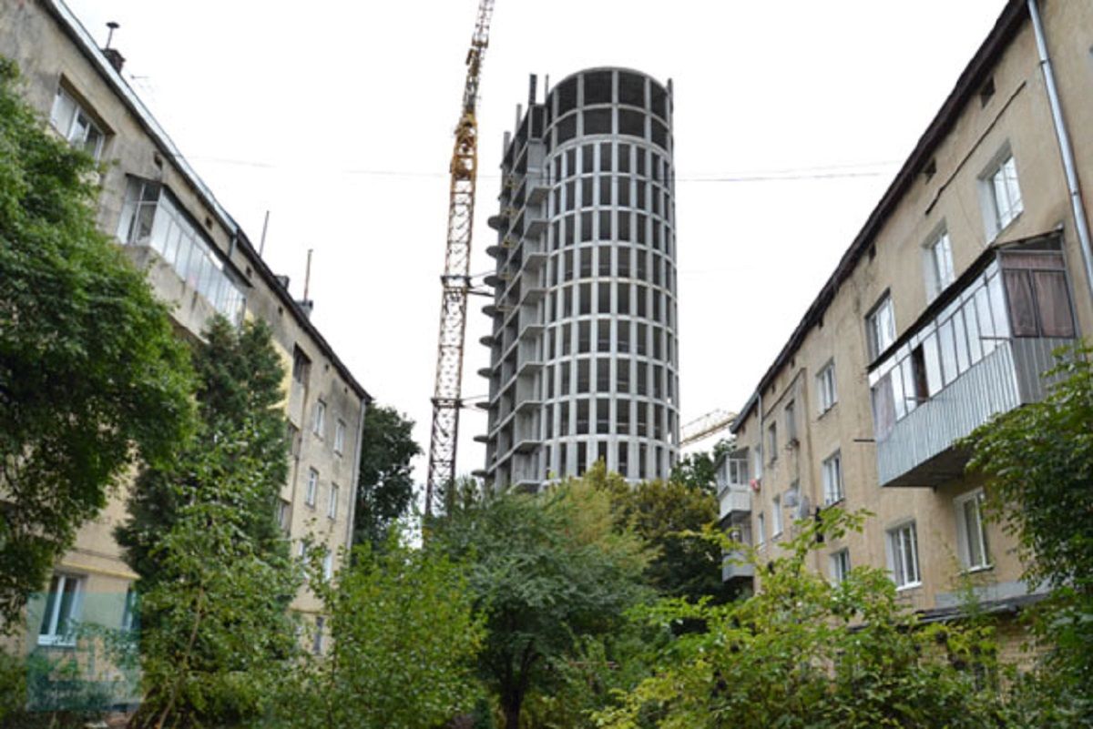 ДАБІ виграла апеляцію у справі про знесення частини львівського хмарочоса
