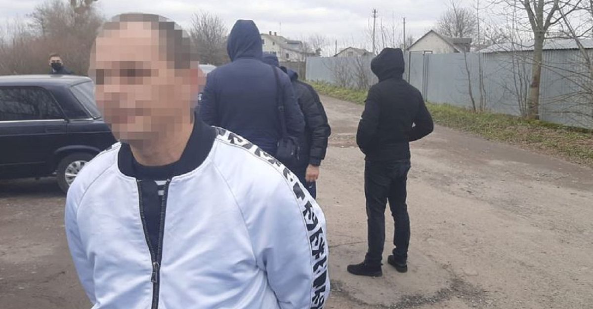 Львівська поліція затримала одесита за вимагання 100 тис. грн