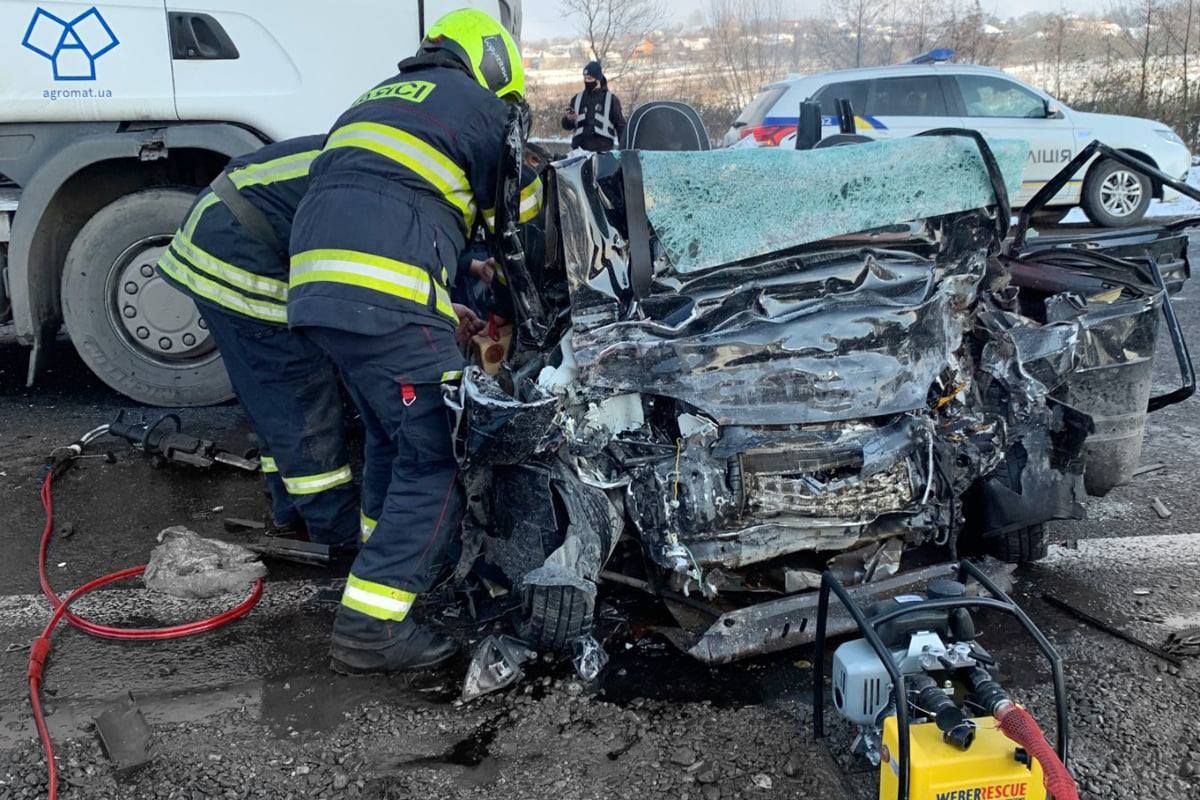 Стали відомі подробиці ДТП  з п’ятьма загиблими біля Мукачева