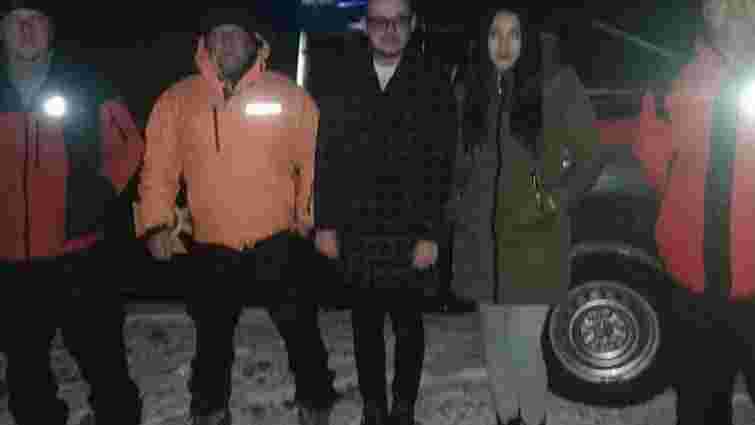 Молода пара зі Львівщини загубились в Карпатах після освідчення

