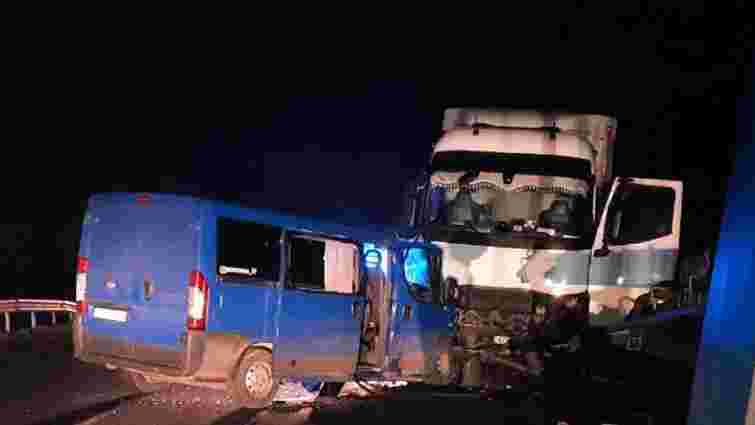 19-річний водій Fiat Doblo вчинив смертельну ДТП у Мостиському районі
