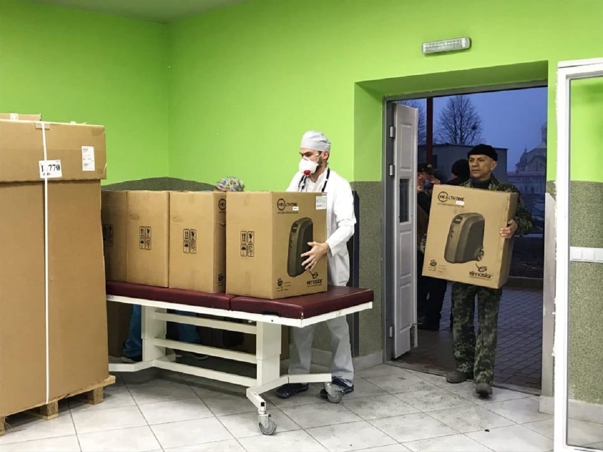 Для львівської лікарні швидкої допомоги закупили ще 100 кисневих концентраторів