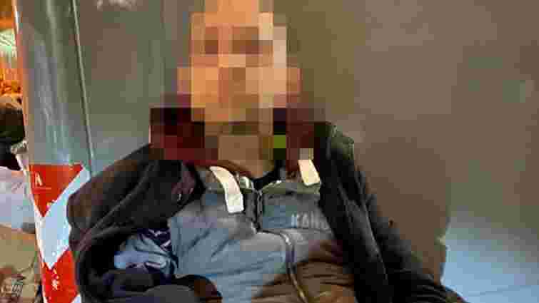 У Львові грабіжник під час втечі від поліції прикинувся хворим