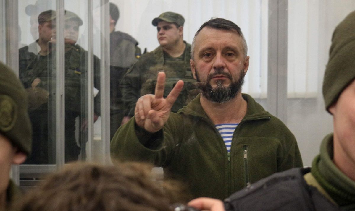 ​Музиканта Андрія Антоненка залишили під вартою попри підозру на Covid-19