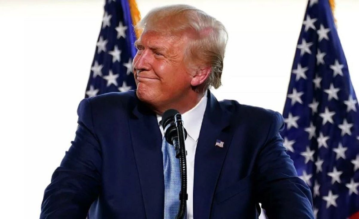 Трамп помилував фігурантів справи про втручання Росії у вибори в США