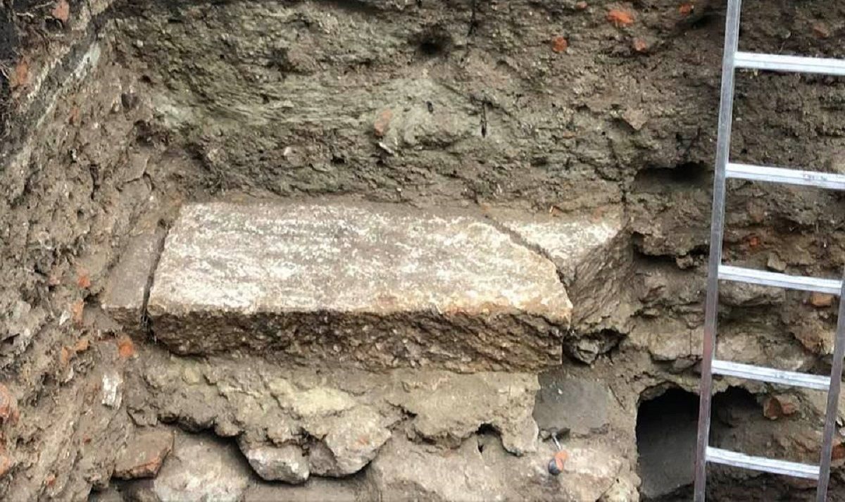 Археологи дослідили колишню єврейську дільницю у центрі Львова