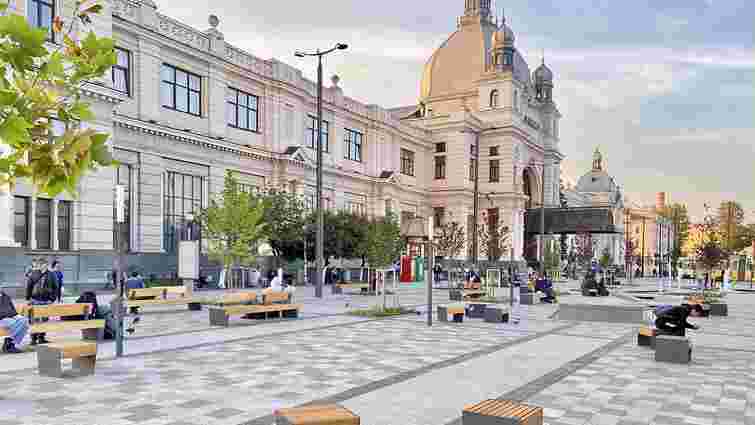 У реконструкцію площі Двірцевої у Львові вкладуть ще 72,5 млн грн