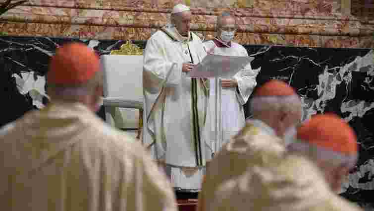 Папа Римський у різдвяному посланні помолився за мир на сході України