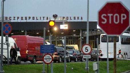 Польща оновила правила в’їзду для українців з 28 грудня