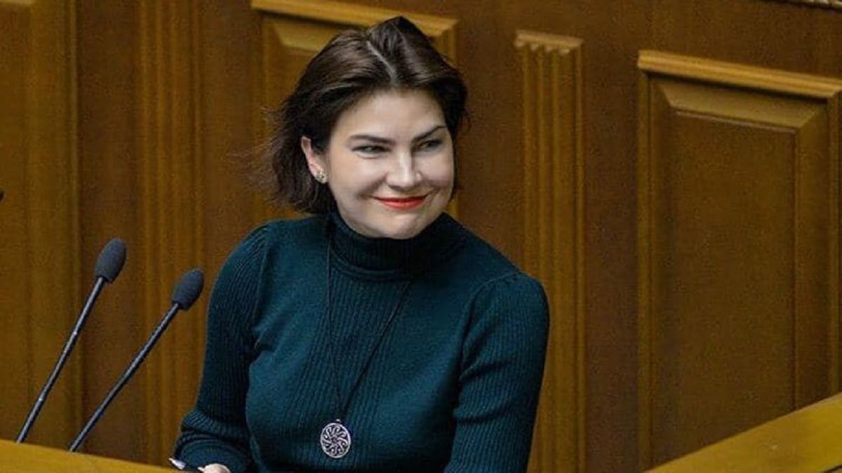 Венедіктова заявила, що справа «ПриватБанку» почала рухатись «у потрібному руслі»