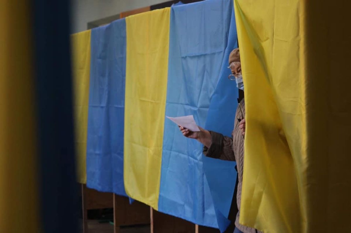 У Львові судитимуть десятьох членів ДВК за підробку протоколів на виборах мера Львова
