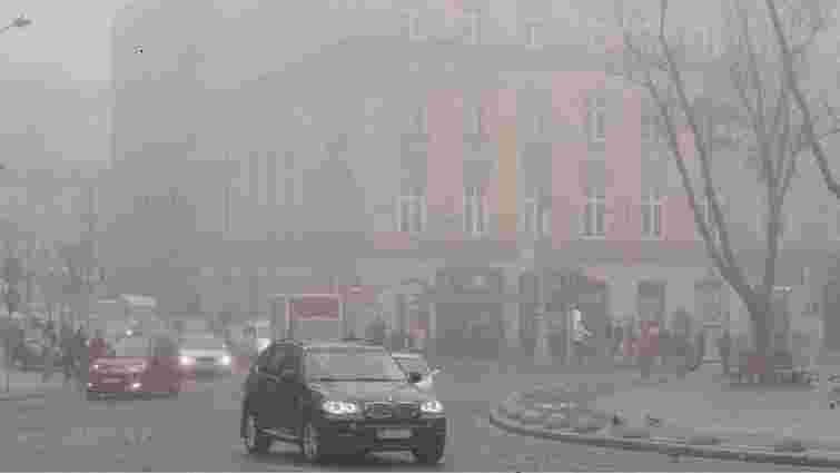 Рятувальники попередили про ожеледицю та туман на дорогах Львівщини
