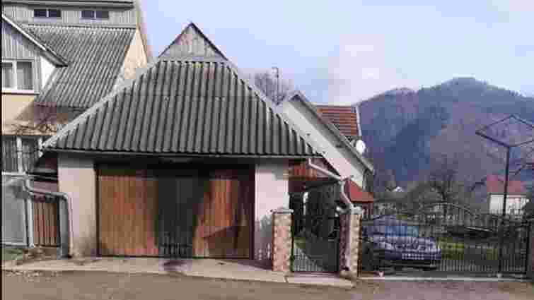 Конфлікт через сільську церкву на Закарпатті переріс у підпали