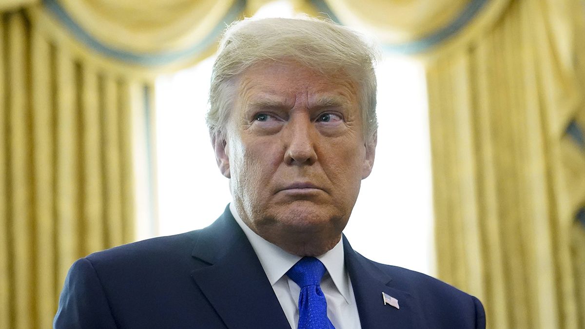 Два банки відмовилися працювати із Трампом після заворушень у Капітолії