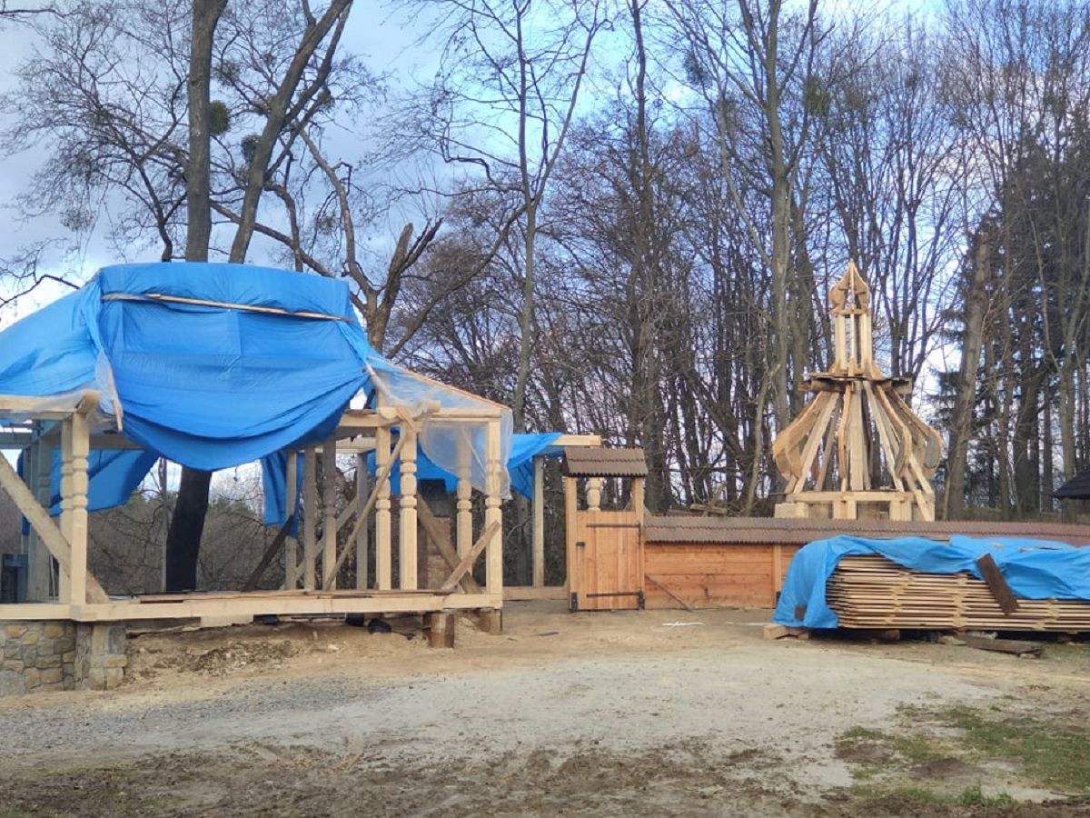Незаконне будівництво в Шевченківському гаю у Львові знесуть
