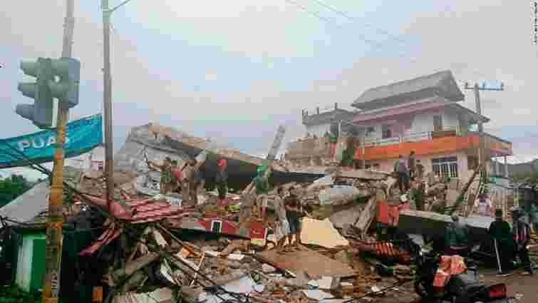 Внаслідок землетрусу в Індонезії загинули щонайменше 35 людей