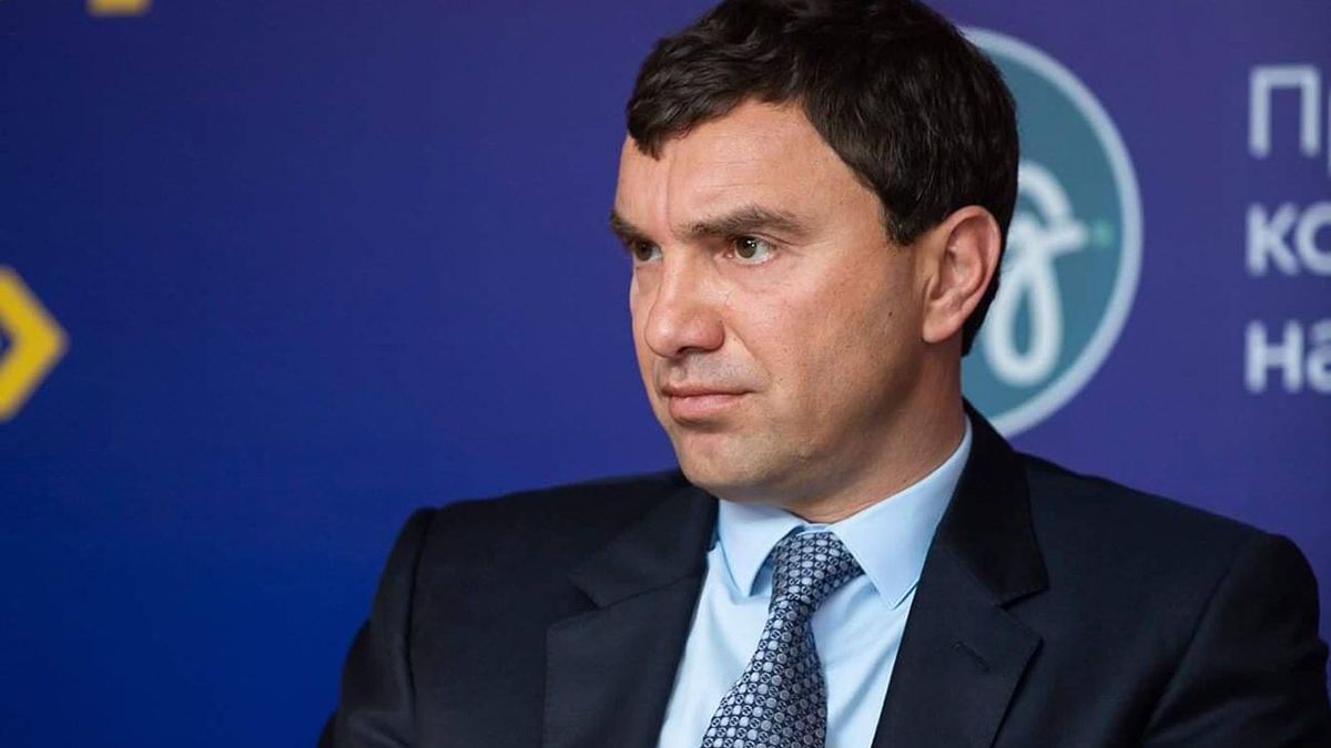 Офіс генпрокурора відкрив справу проти нардепа з Прикарпаття через кнопкодавство