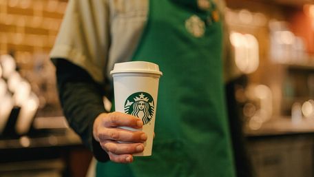 Nestlé стала офіційним продавцем кави Starbucks в Україні