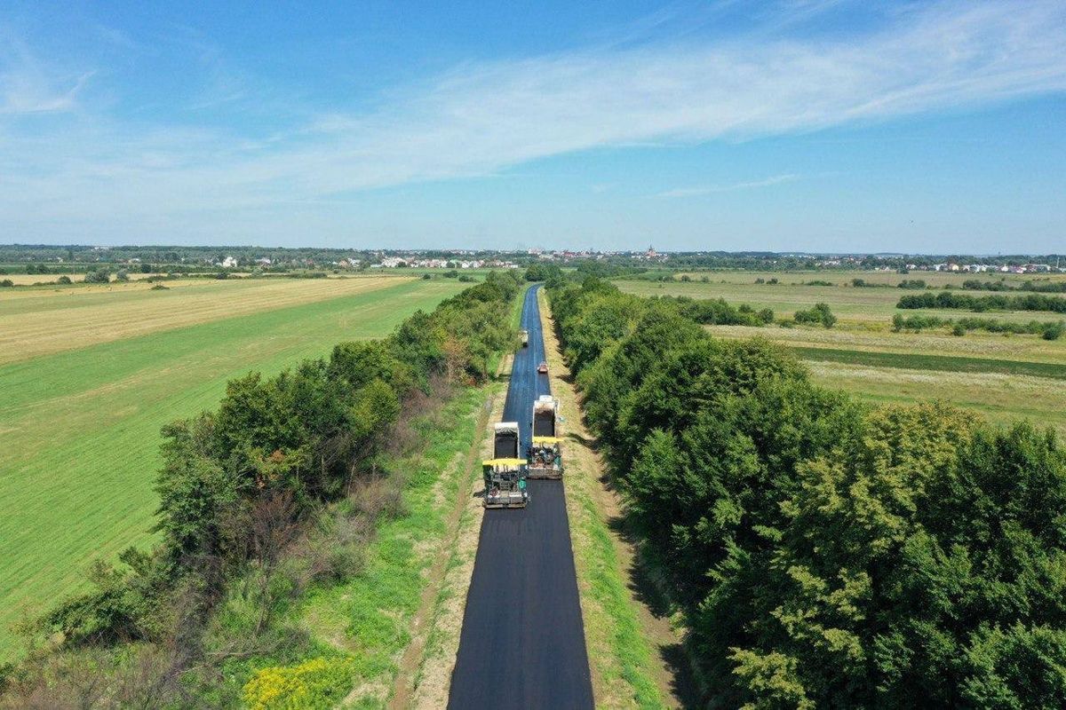 Кабмін затвердив перелік державних доріг Львівщини для ремонту у 2021 році