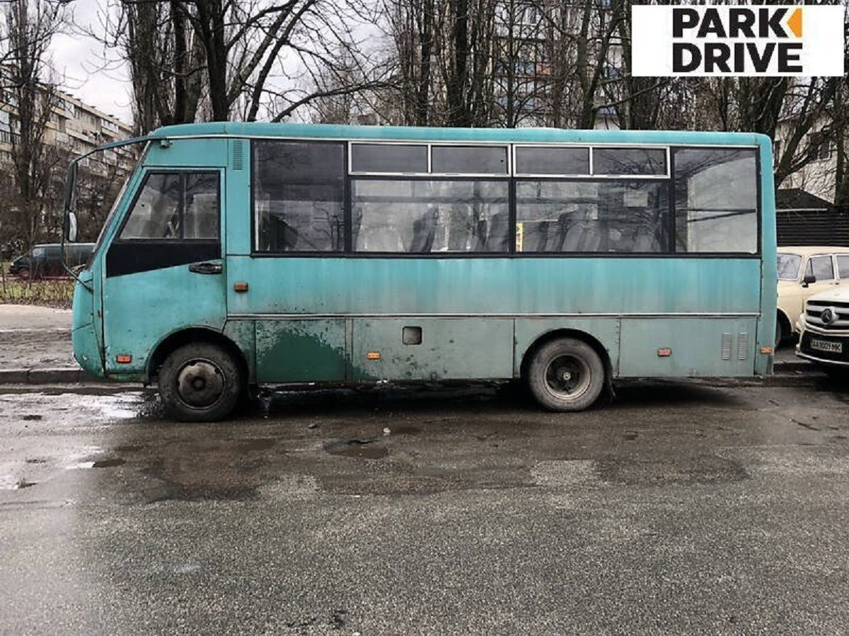 Водія маршрутки в Бориславі оштрафували на 17000 грн за стоячих пасажирів