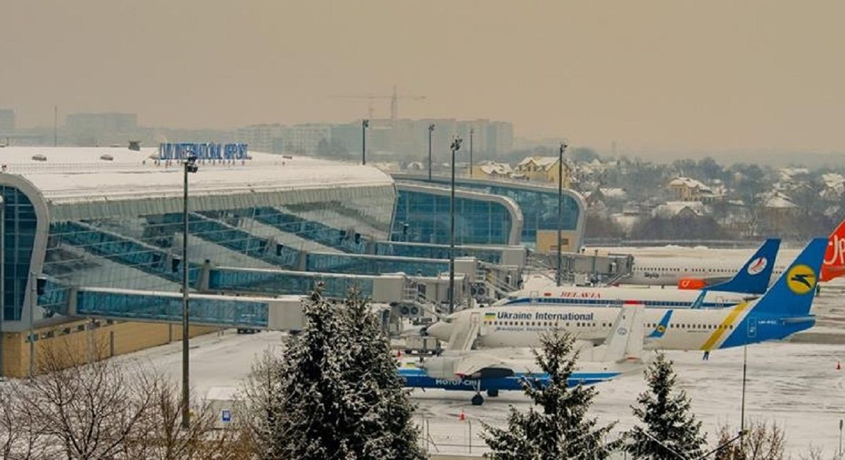 У аеропорту «Львів» можна реєструватись на рейси, показуючи паспорт у смартфоні