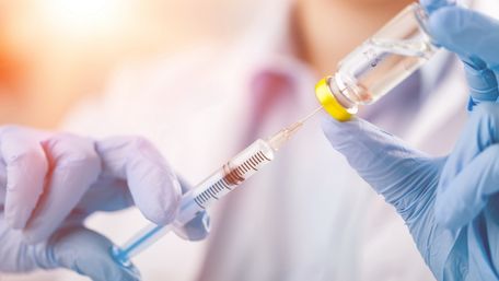 Ще одна вакцина виявилась менш ефективною проти нового штаму Covid-19