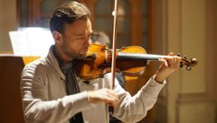  «Людина, яка слухає Баха чи Моцарта, не піде вбивати»