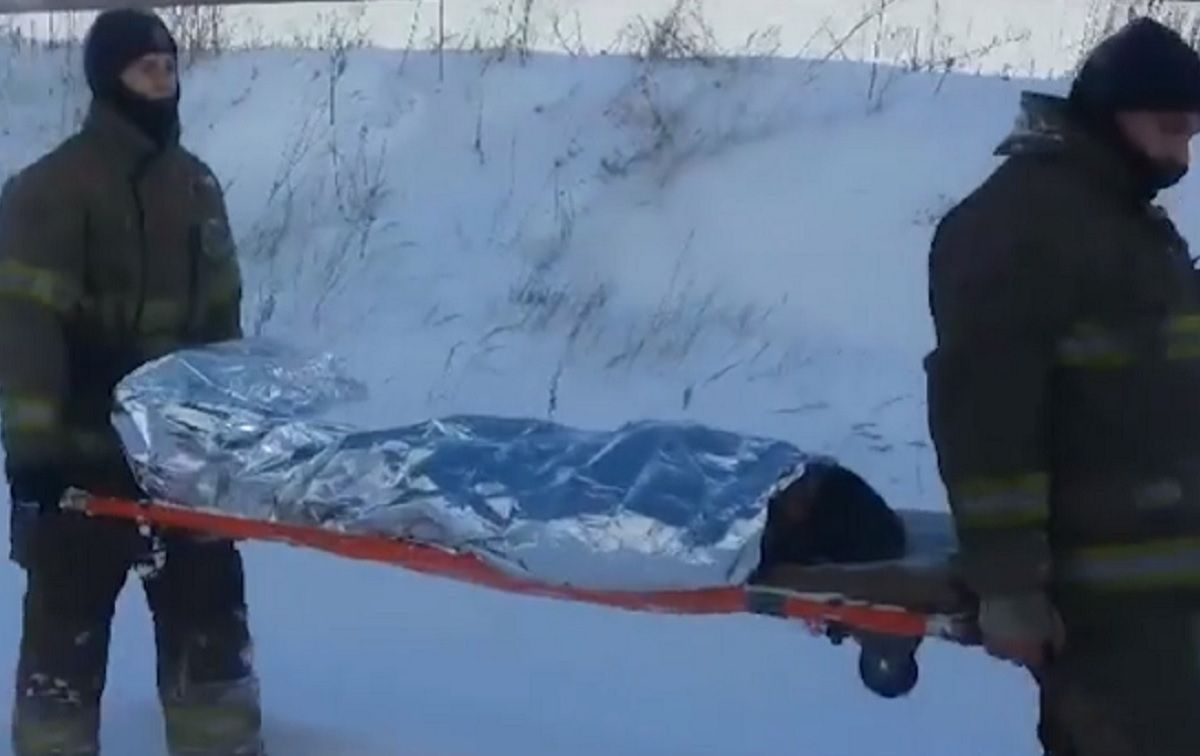 Рятувальники несли хвору на ношах 1,5 км через замети на Стрийщині