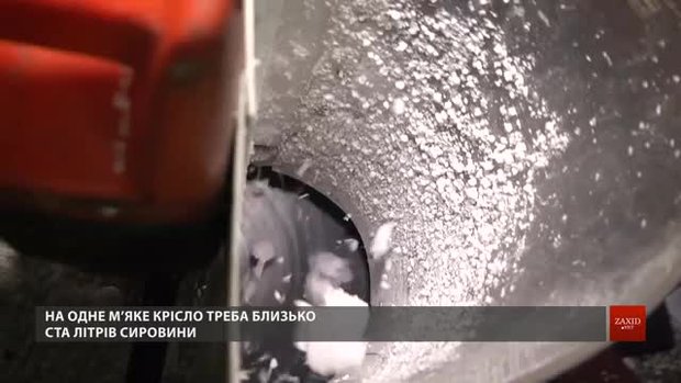 Львівські екоактивісти виготовлятимуть м’які меблі з пінопласту