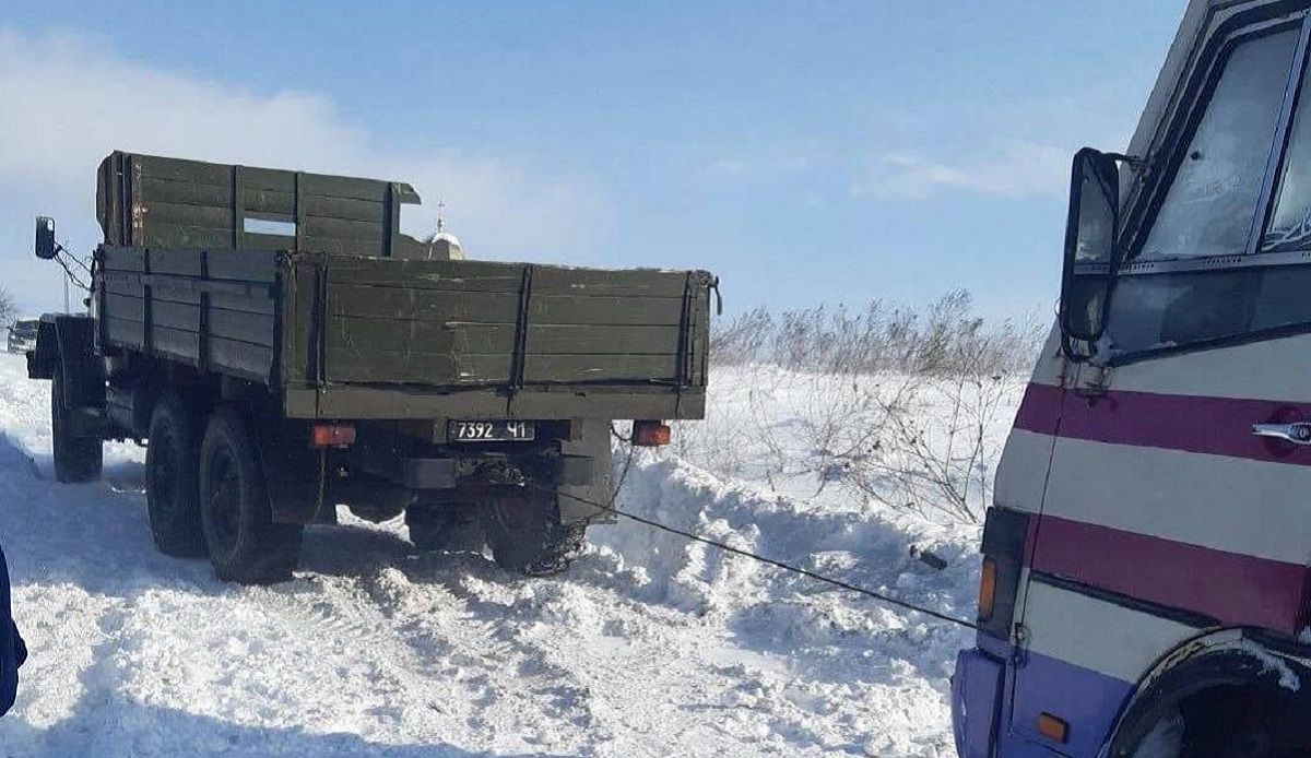 Близько 50% маршруток Львівщини не працюють через нечищені дороги