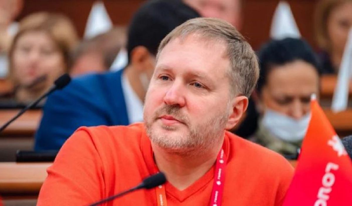 Після нападу на стендапера депутата Київради виключили з «Голосу»