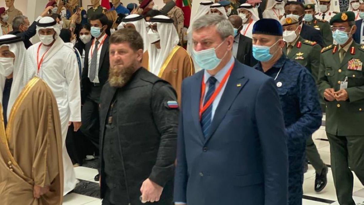 Уруський після вимоги Шмигаля пояснив спільне фото із Кадировим