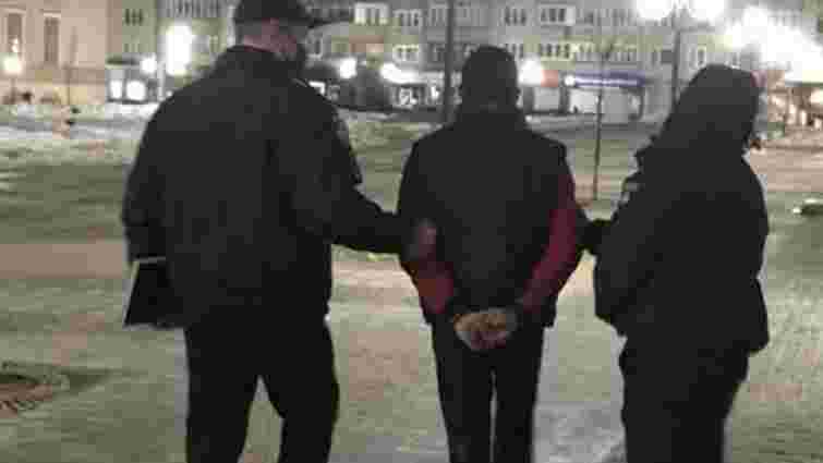 Поліція затримала вбивцю 48-річного чоловіка у центрі Дрогобича